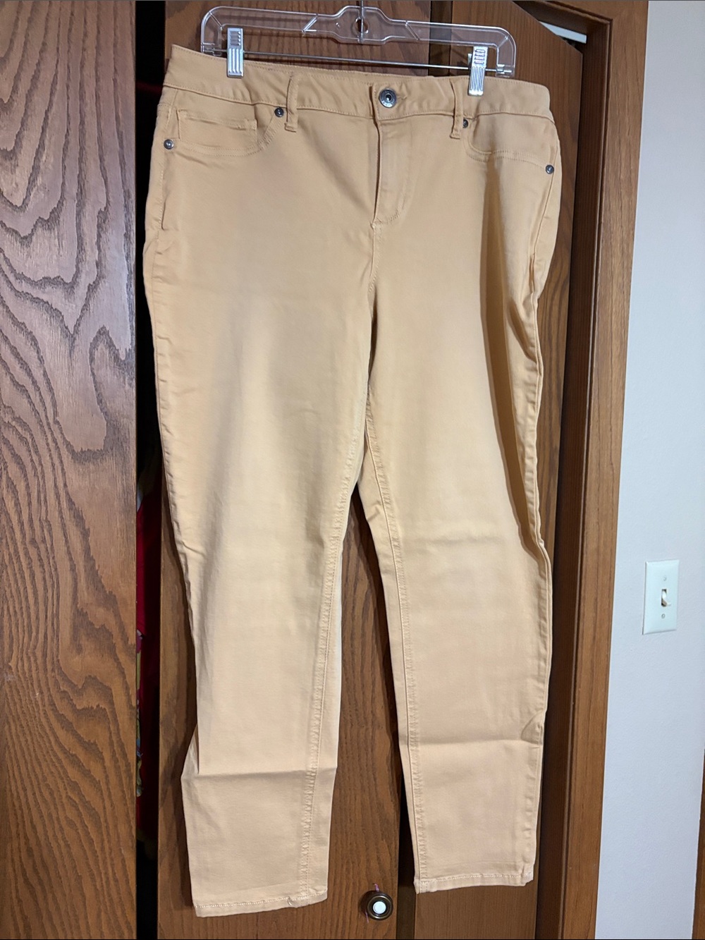Maurices Women's Skinny Jeans in Light Tan